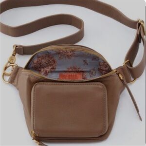 Hobo Pulse Belt Bag 💖